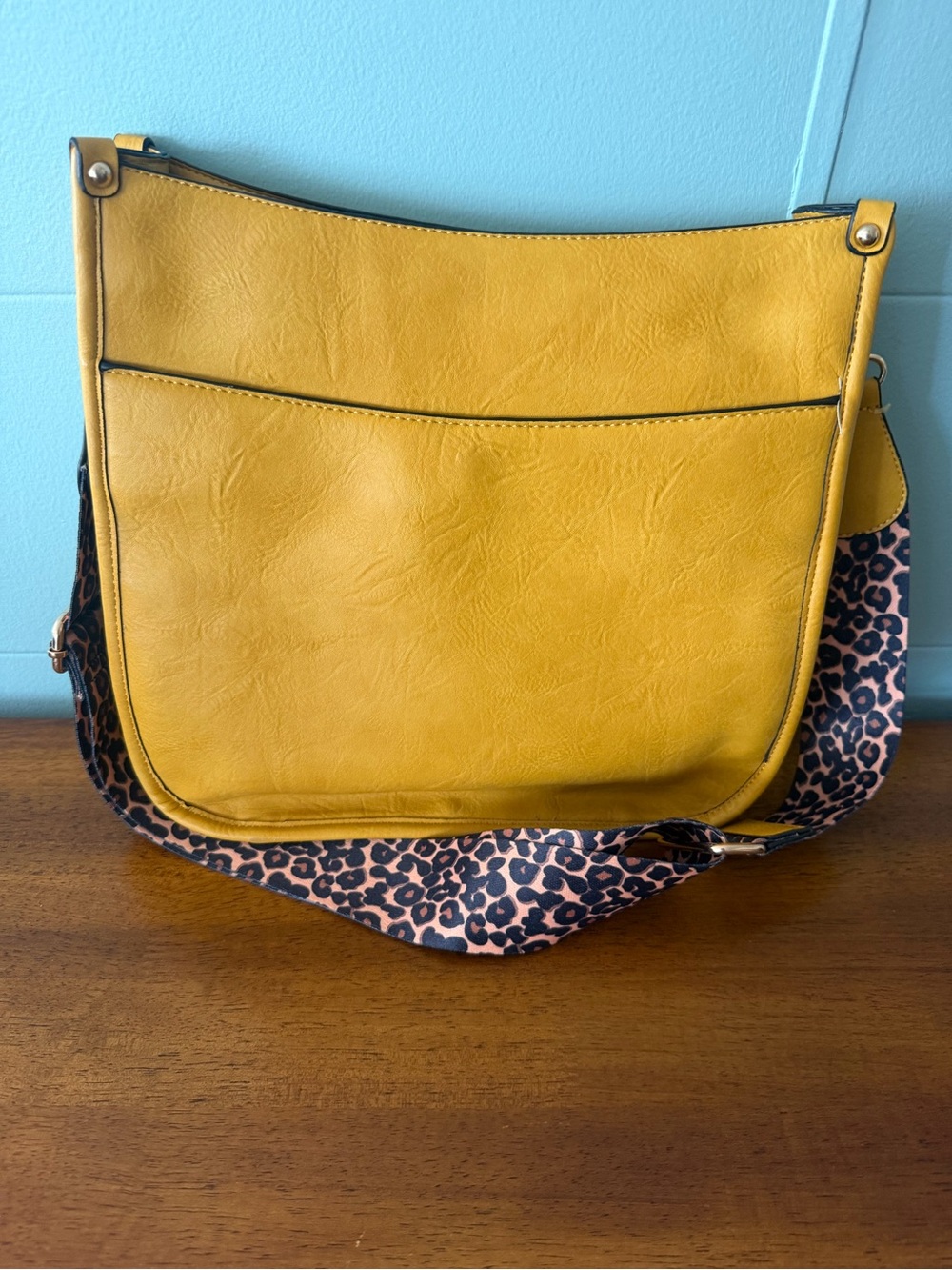 Jen&Co. Yellow Women's Crossbody Bag with Leopard Strap